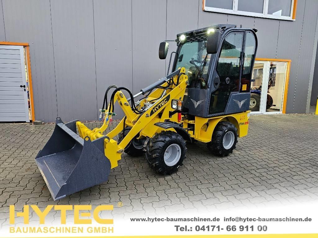 Hytec FM25 Skid steer loderler