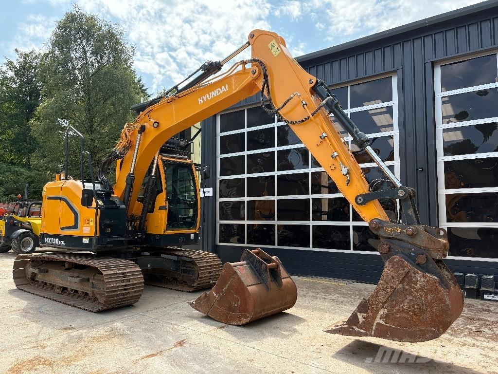 Hyundai HX 130 Paletli ekskavatörler