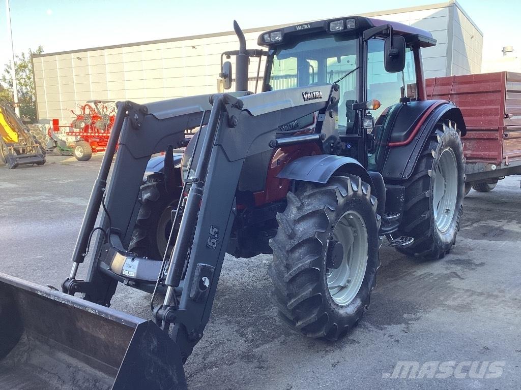 Valtra N141 Traktörler