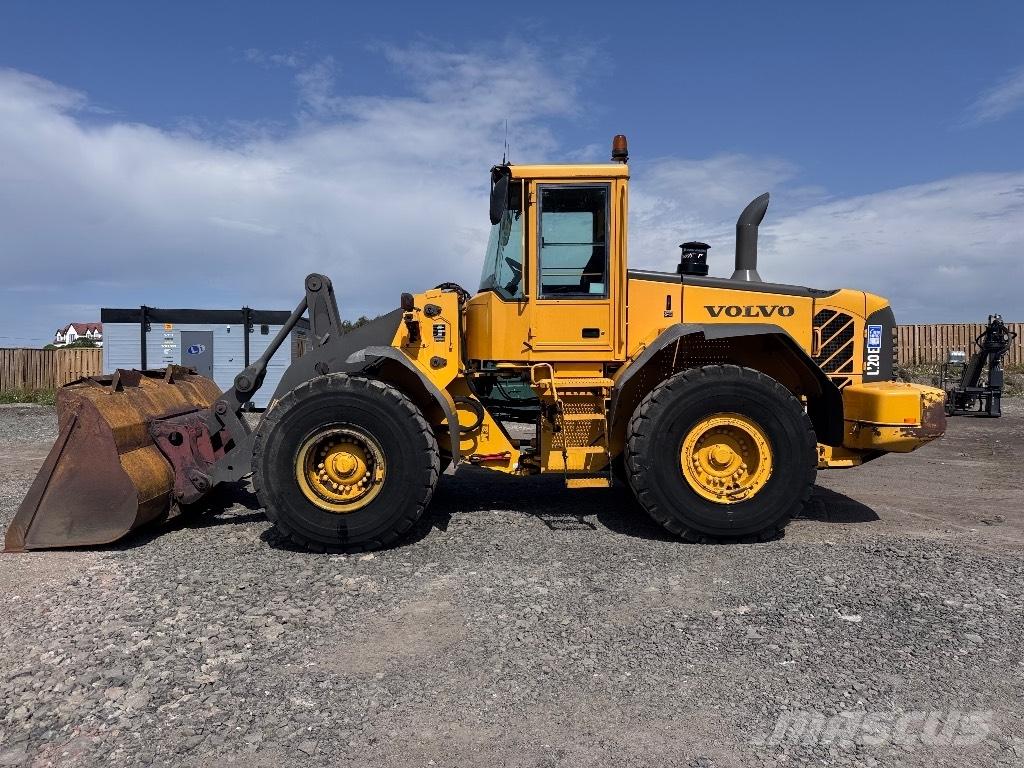 Volvo L 120 E Tekerlekli yükleyiciler