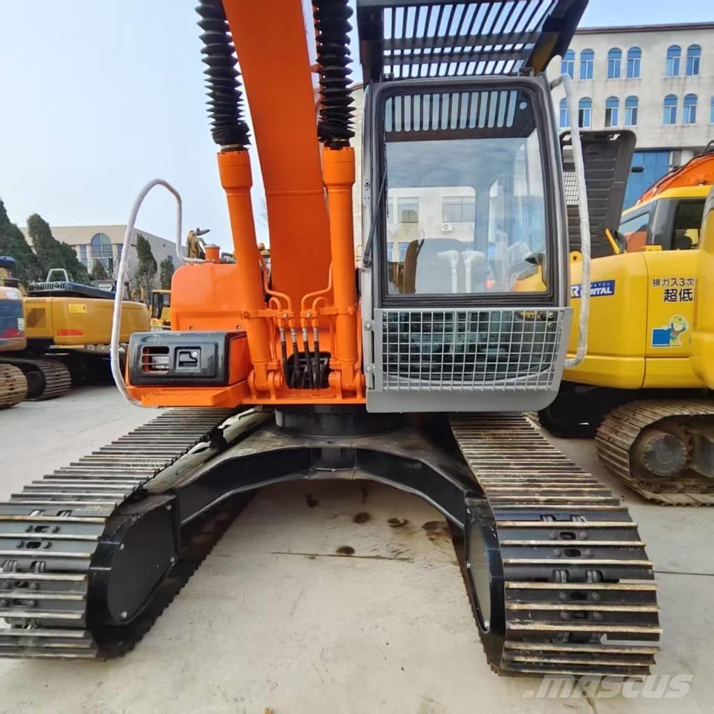 Hitachi EX 120 Midi ekskavatörler 7 - 12 t