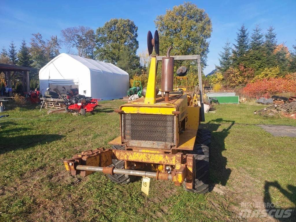 CASE Davis DH5 Diger
