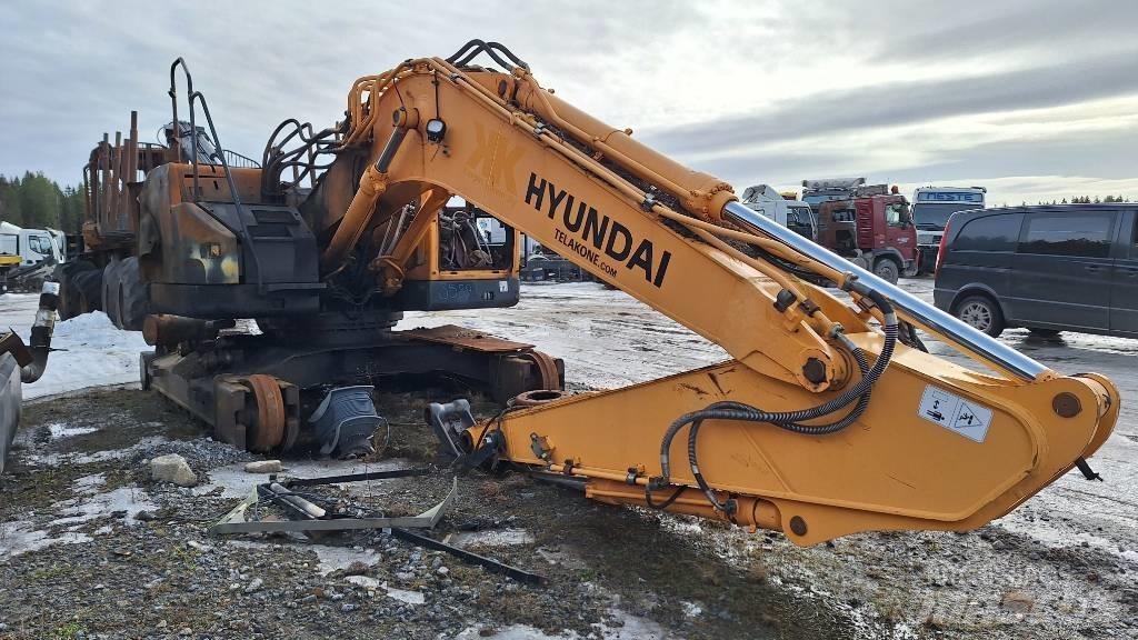 Hyundai 235 LCR-9 Paletli ekskavatörler