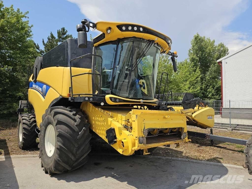 New Holland CX8.70 Biçerdöverler