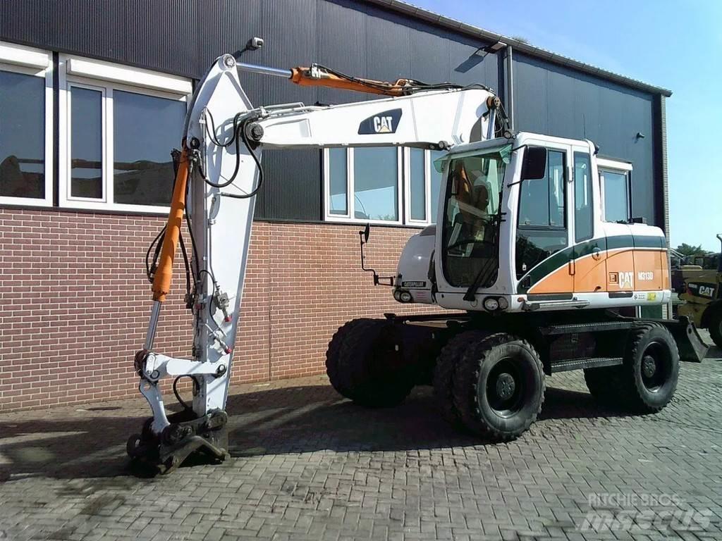 CAT M313D Lastik tekerli ekskavatörler
