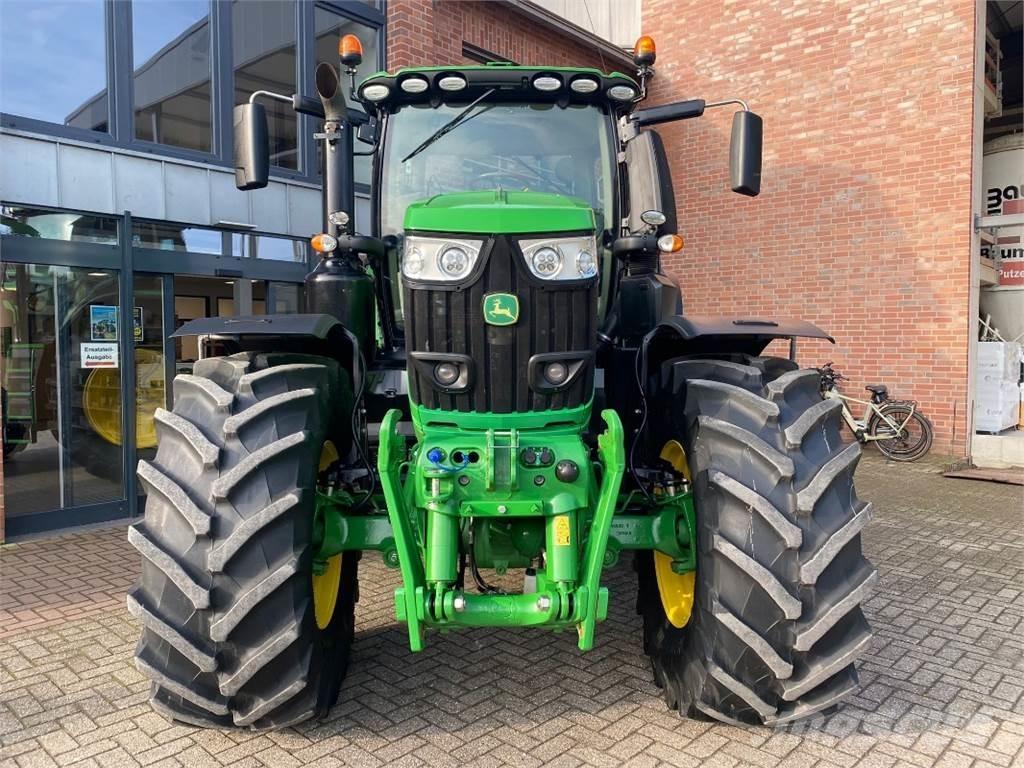 John Deere 6230R Traktörler
