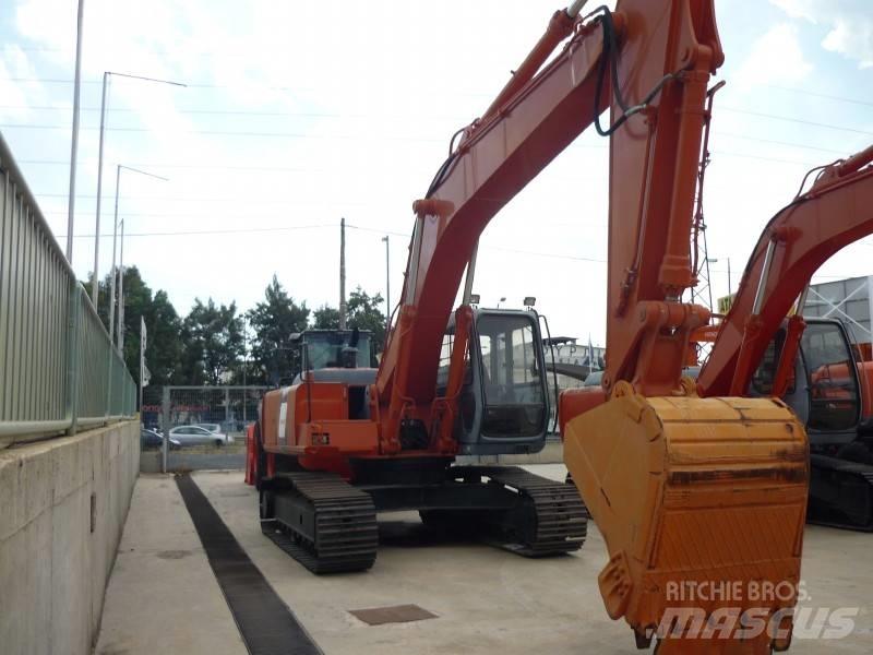 Hitachi EX 220-3 Paletli ekskavatörler