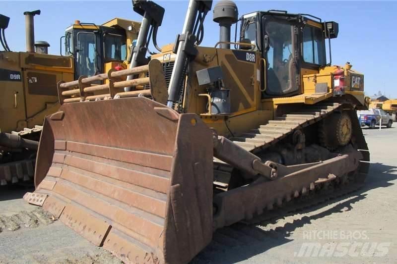 CAT D8R Paletli dozerler
