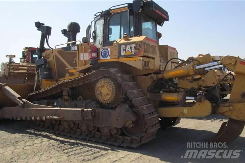 CAT D8R Paletli dozerler