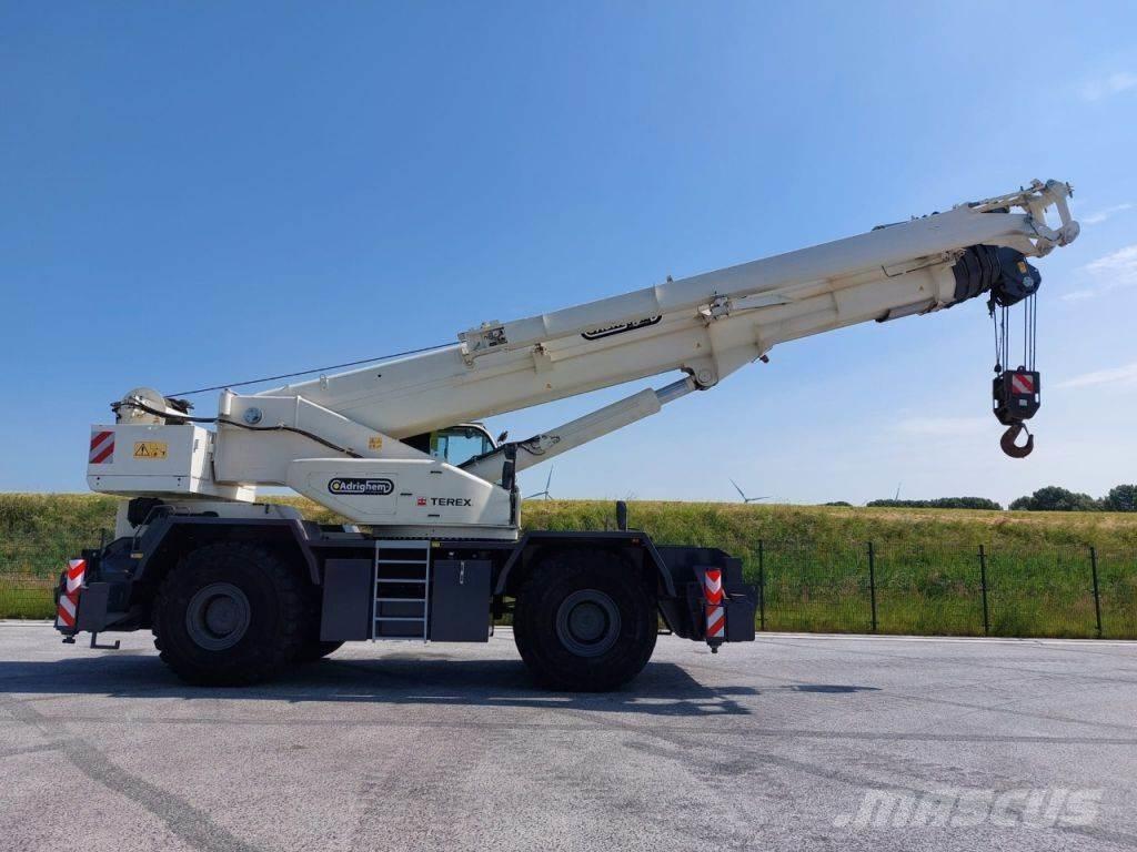 Terex RT100 Arazi Tipi Vinçler (RT)