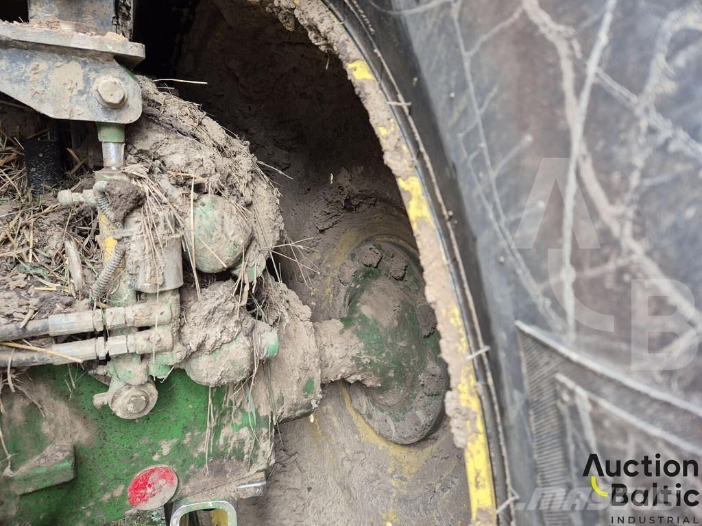 John Deere 6210 R Traktörler