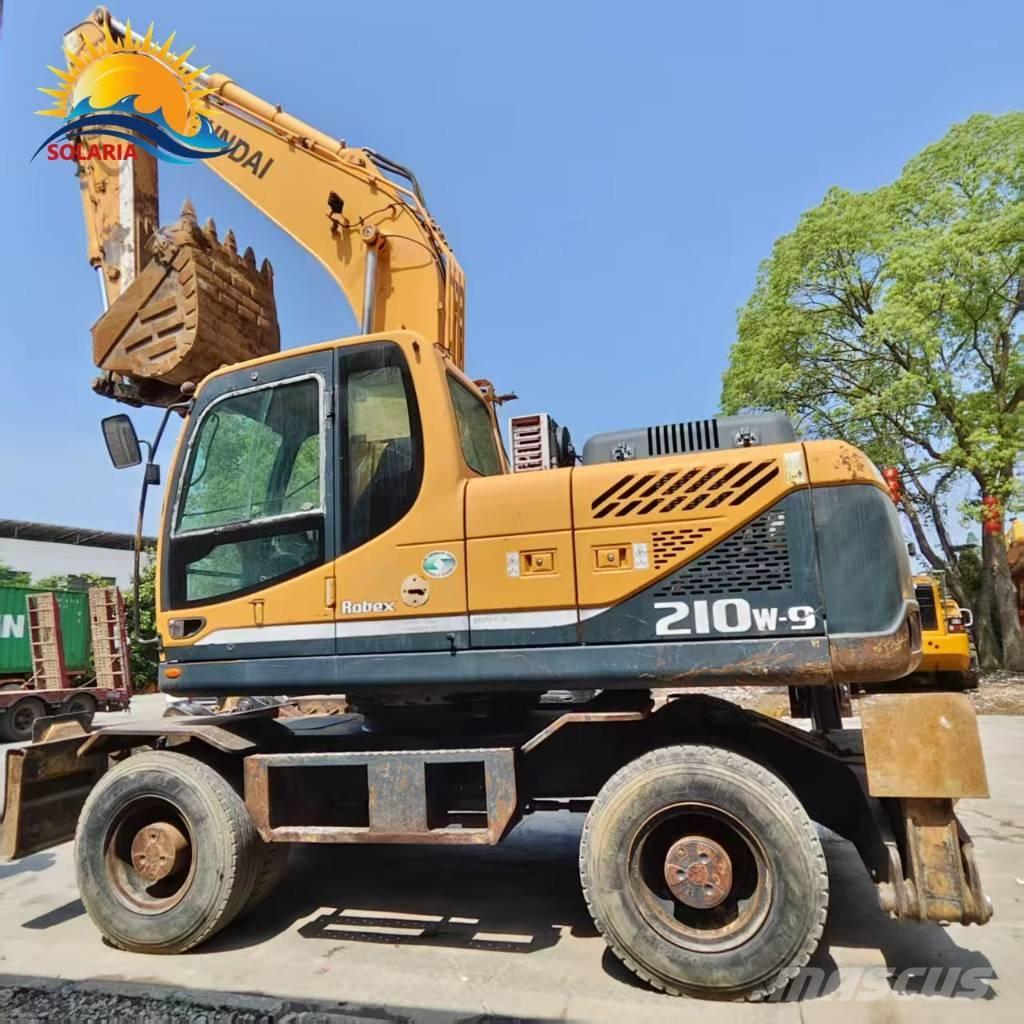 Hyundai r210w-9 Lastik tekerli ekskavatörler