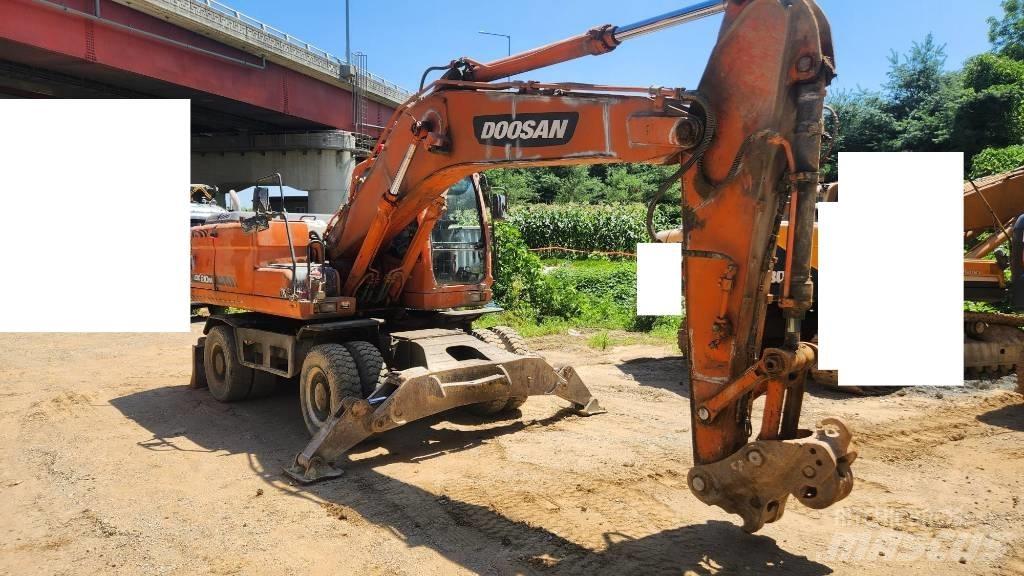 Doosan DX210WA Lastik tekerli ekskavatörler