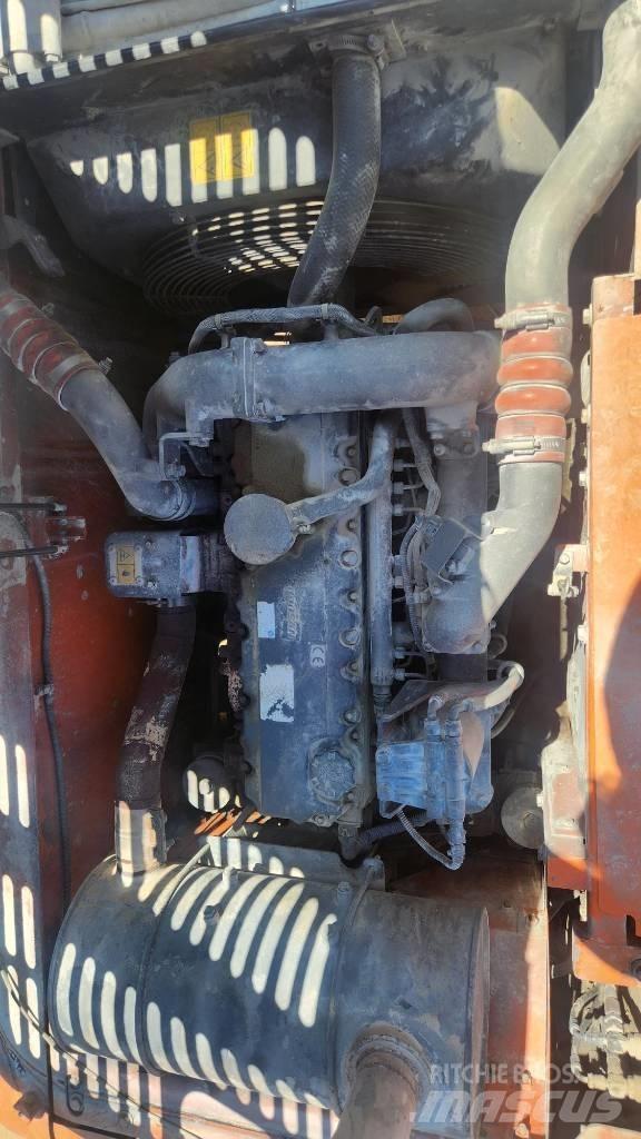Doosan DX210WA Lastik tekerli ekskavatörler