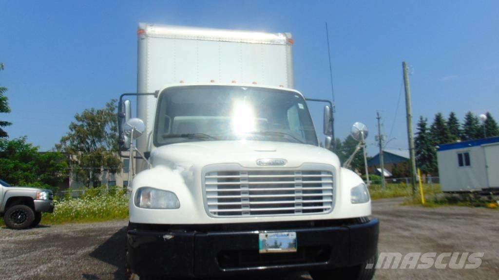 Freightliner M2 Kapali kasa kamyonlar