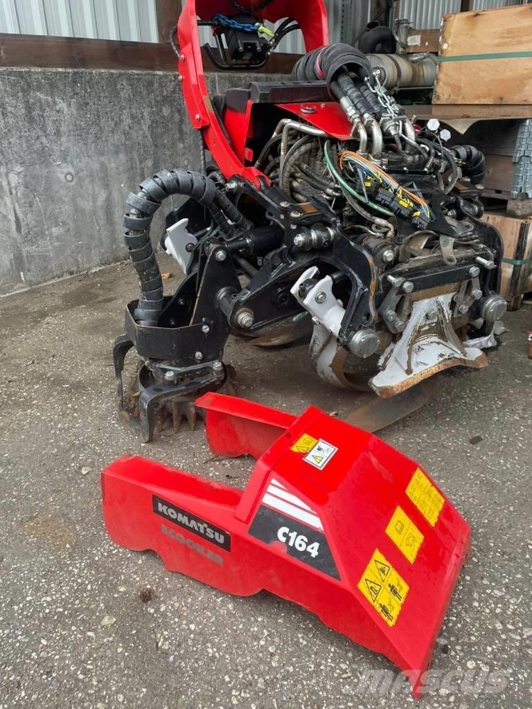 Komatsu C 164 Agaç kesme robotlari