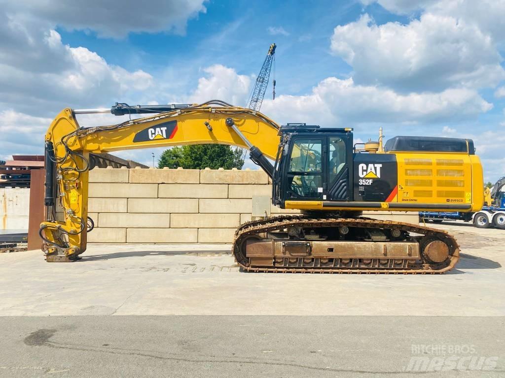 CAT 352f xe Paletli ekskavatörler