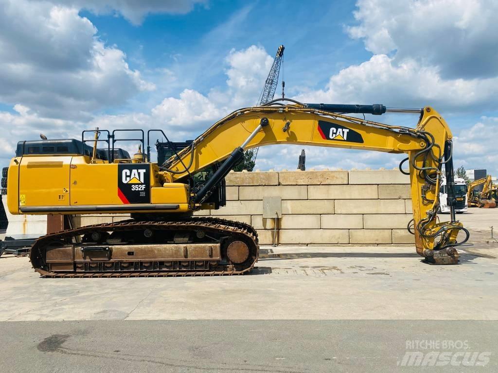 CAT 352f xe Paletli ekskavatörler