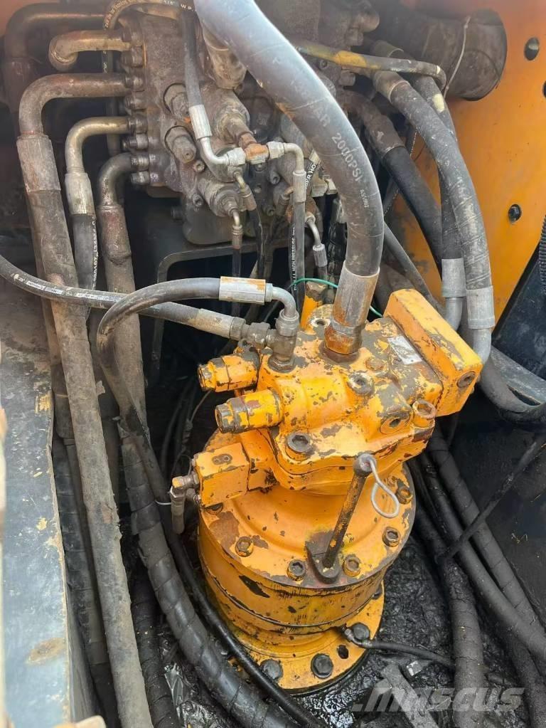 Hyundai Robex 215-7 Paletli ekskavatörler