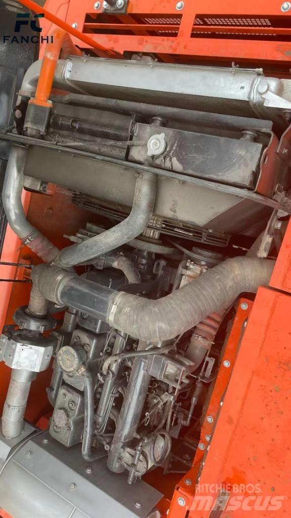 Doosan DX 300 LC Paletli ekskavatörler