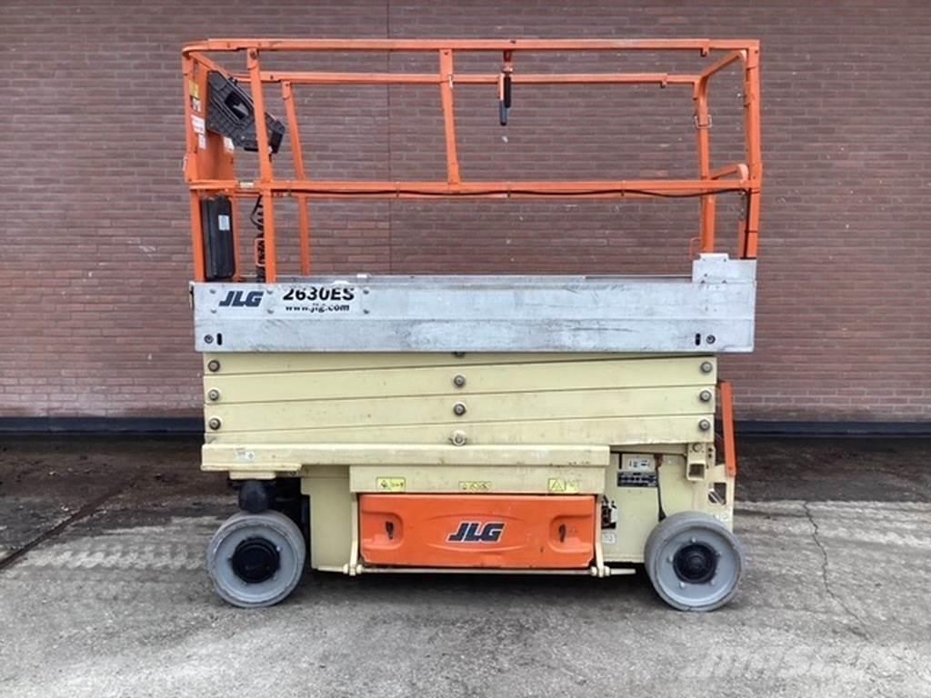 JLG 2630es Makasli platformlar