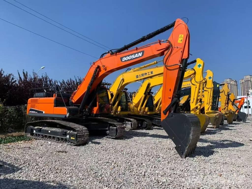 Doosan 300-7 Paletli ekskavatörler