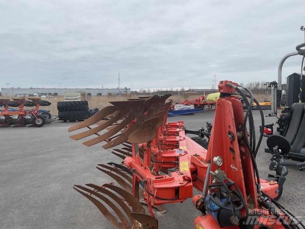 Kuhn Varimaster 122 Döner pulluklar