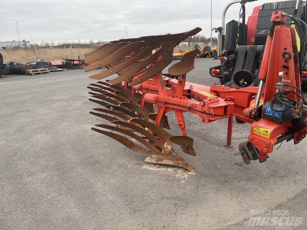 Kuhn Varimaster 122 Döner pulluklar