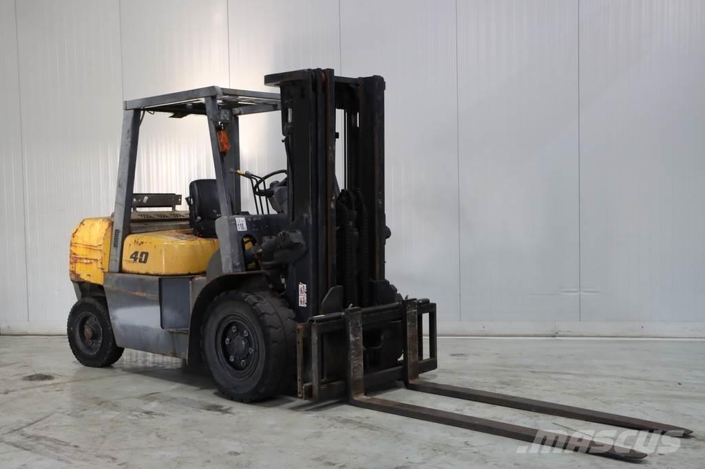 TCM FD40T2 Dizel forkliftler