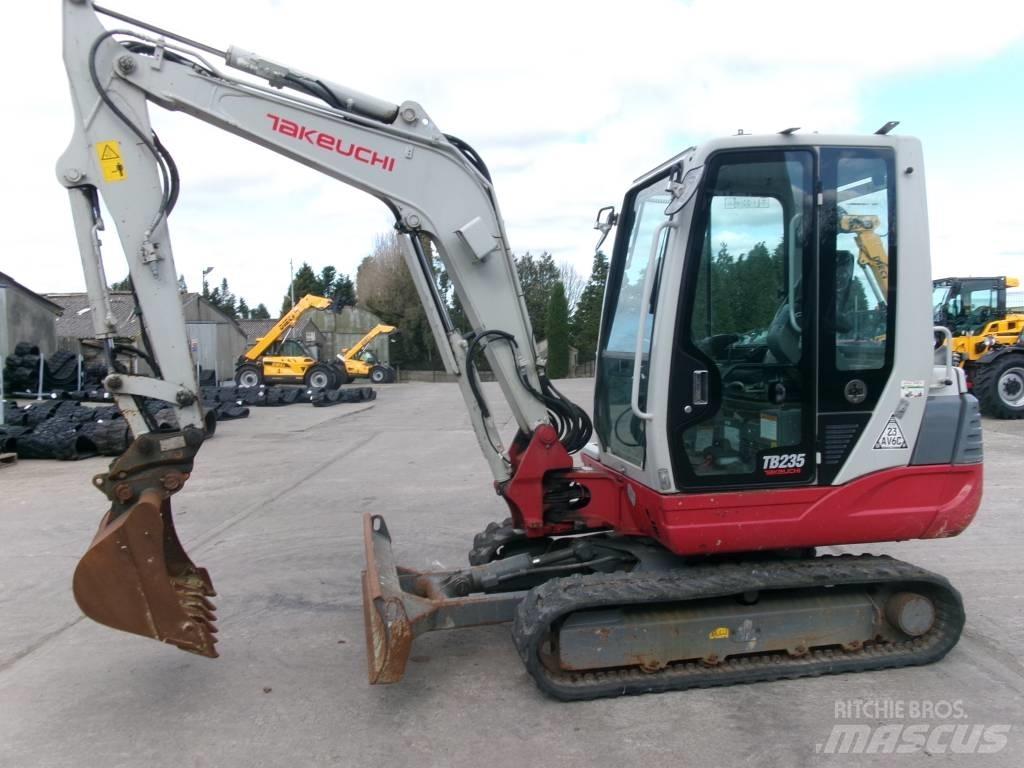 Takeuchi TB 235 Mini ekskavatörler, 7 tona dek
