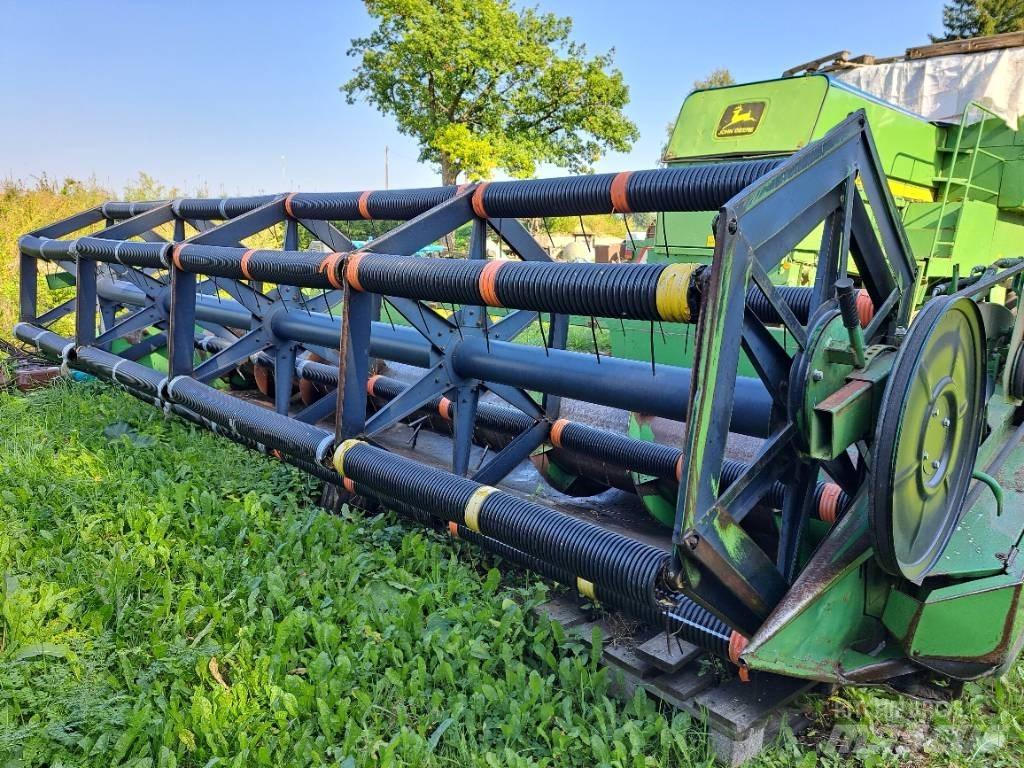 John Deere 1174 Biçerdöverler