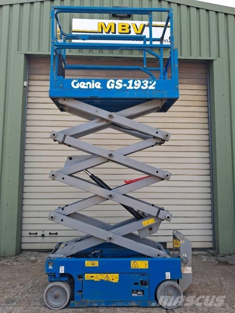 Genie GS 1932 Makasli platformlar
