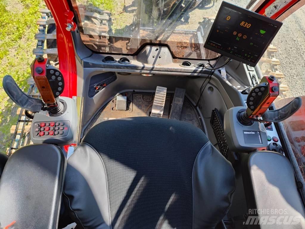 Komatsu 931 XC Biçerdöverler