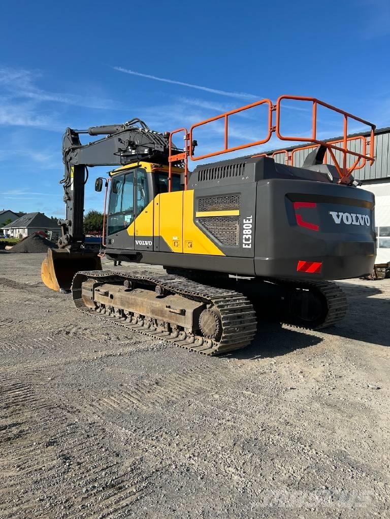 Volvo EC 380 EL Paletli ekskavatörler