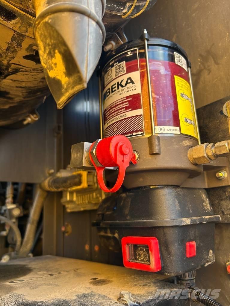 Volvo EC 380 EL Paletli ekskavatörler