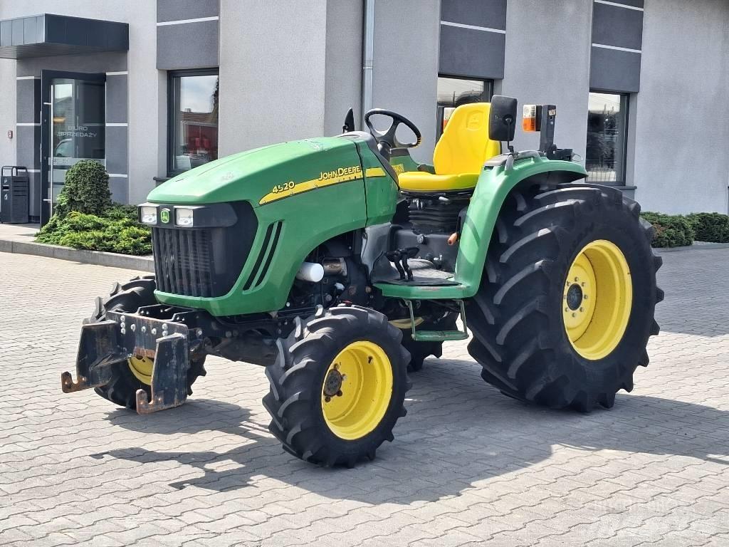 John Deere 4520 Traktörler