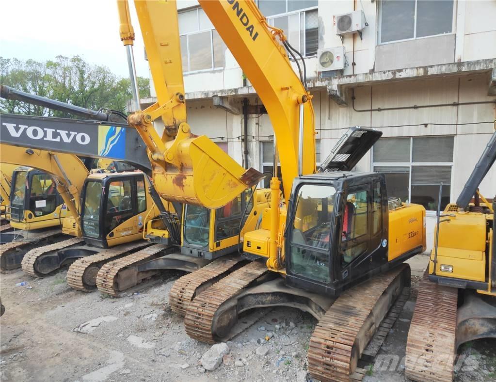 Hyundai R225LC-7 Paletli ekskavatörler