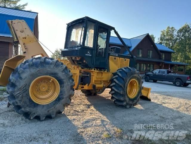 John Deere 540 G III Sürütücüler