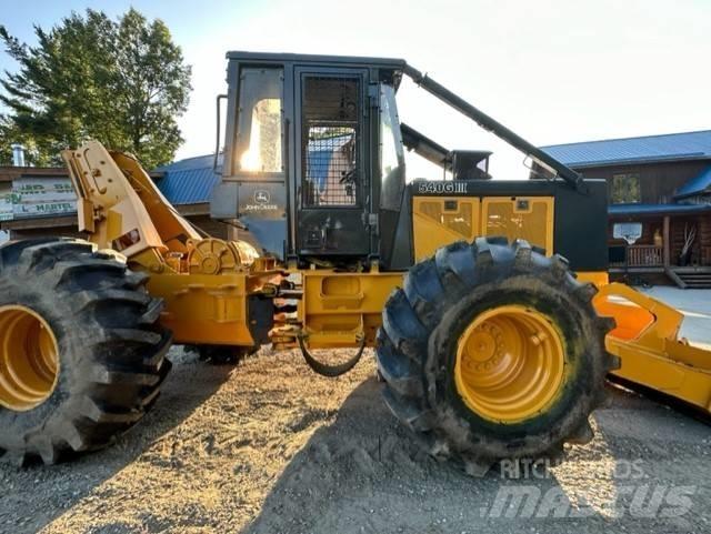 John Deere 540 G III Sürütücüler