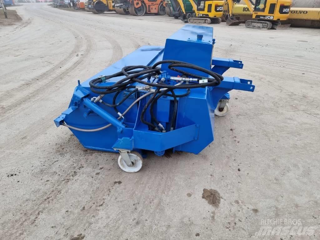  Conquip Max Cadde süpürücüler
