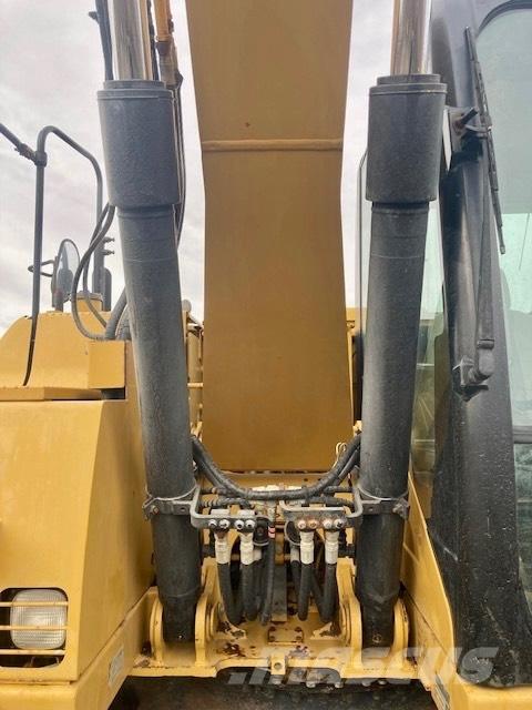 CAT 311 D Paletli ekskavatörler