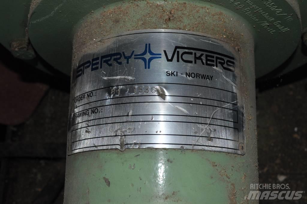 Vickers Sperry Diger parçalar