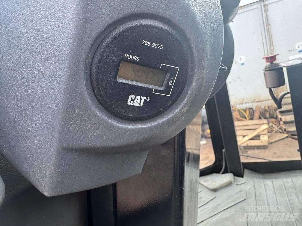CAT CP 533 E Tek tamburlu silindirler