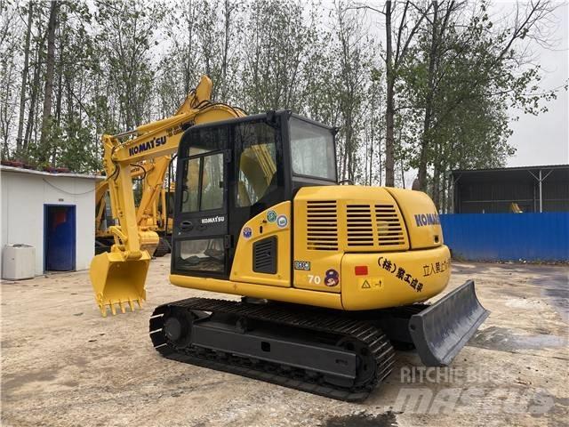 Komatsu PC 70 Paletli ekskavatörler