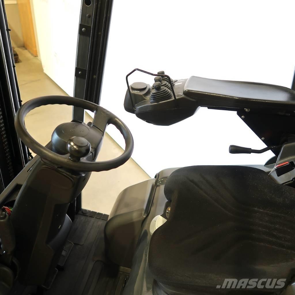Toyota 7FBEST10 Elektrikli forkliftler