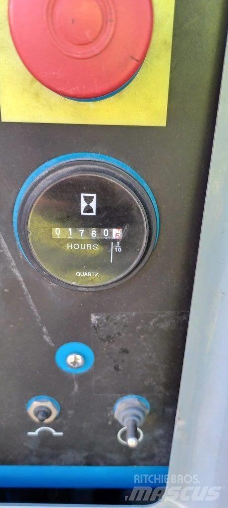 GENIE Z-40/23N RJ Körüklü personel platformları