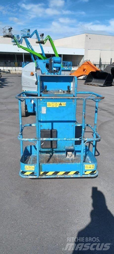 GENIE Z-40/23N RJ Körüklü personel platformları