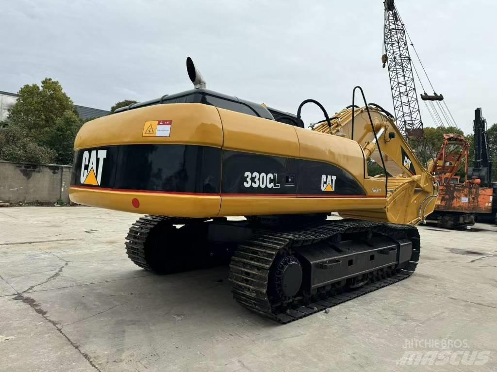 CAT 330CL Paletli ekskavatörler