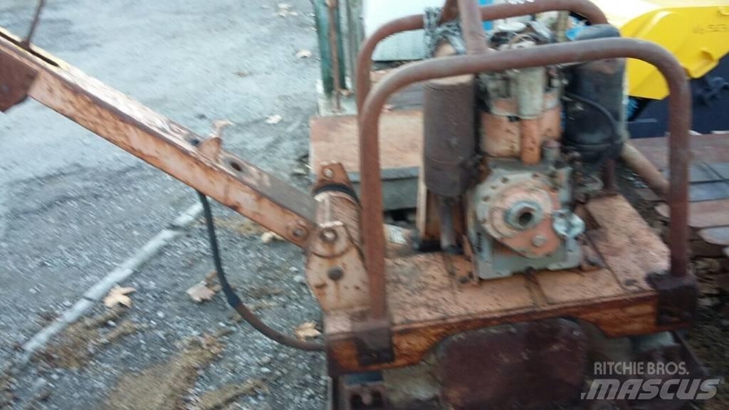 Ammann 30X50 Kompaktörler