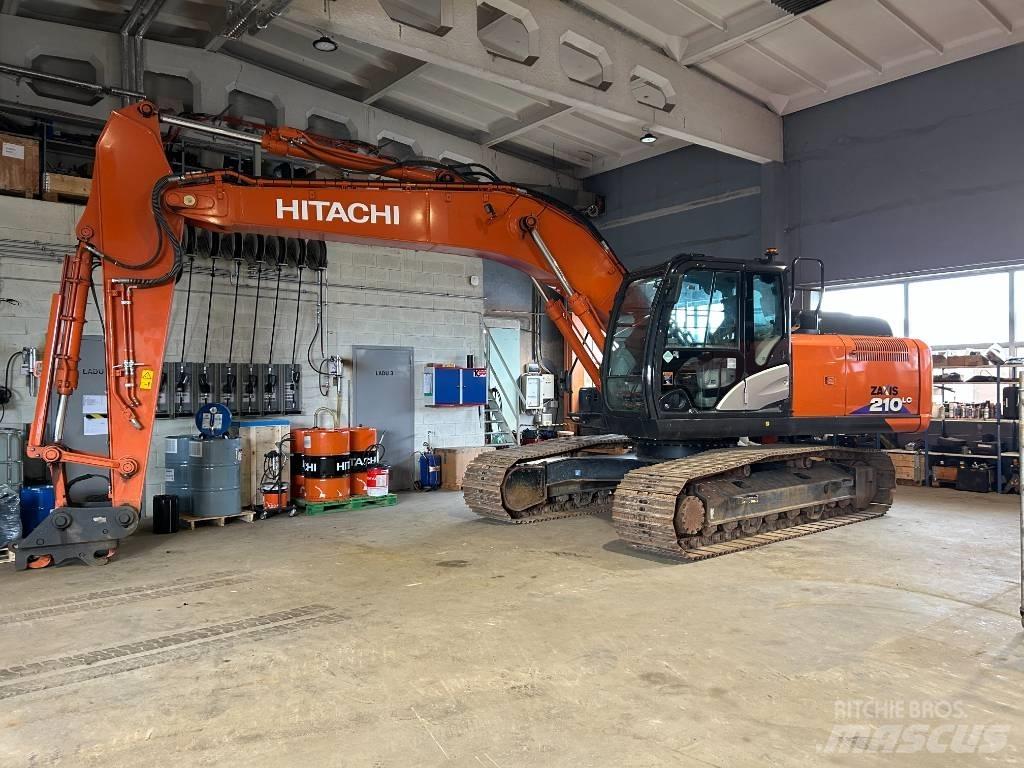 Hitachi ZX 210 LC-6 Paletli ekskavatörler